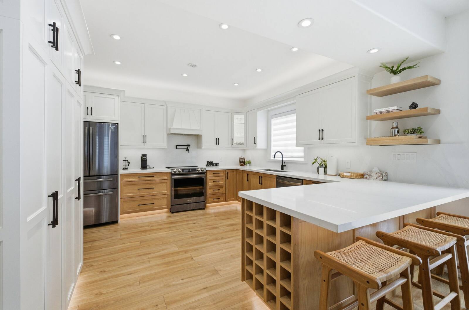 Interior of the Lake Simcoe retreat